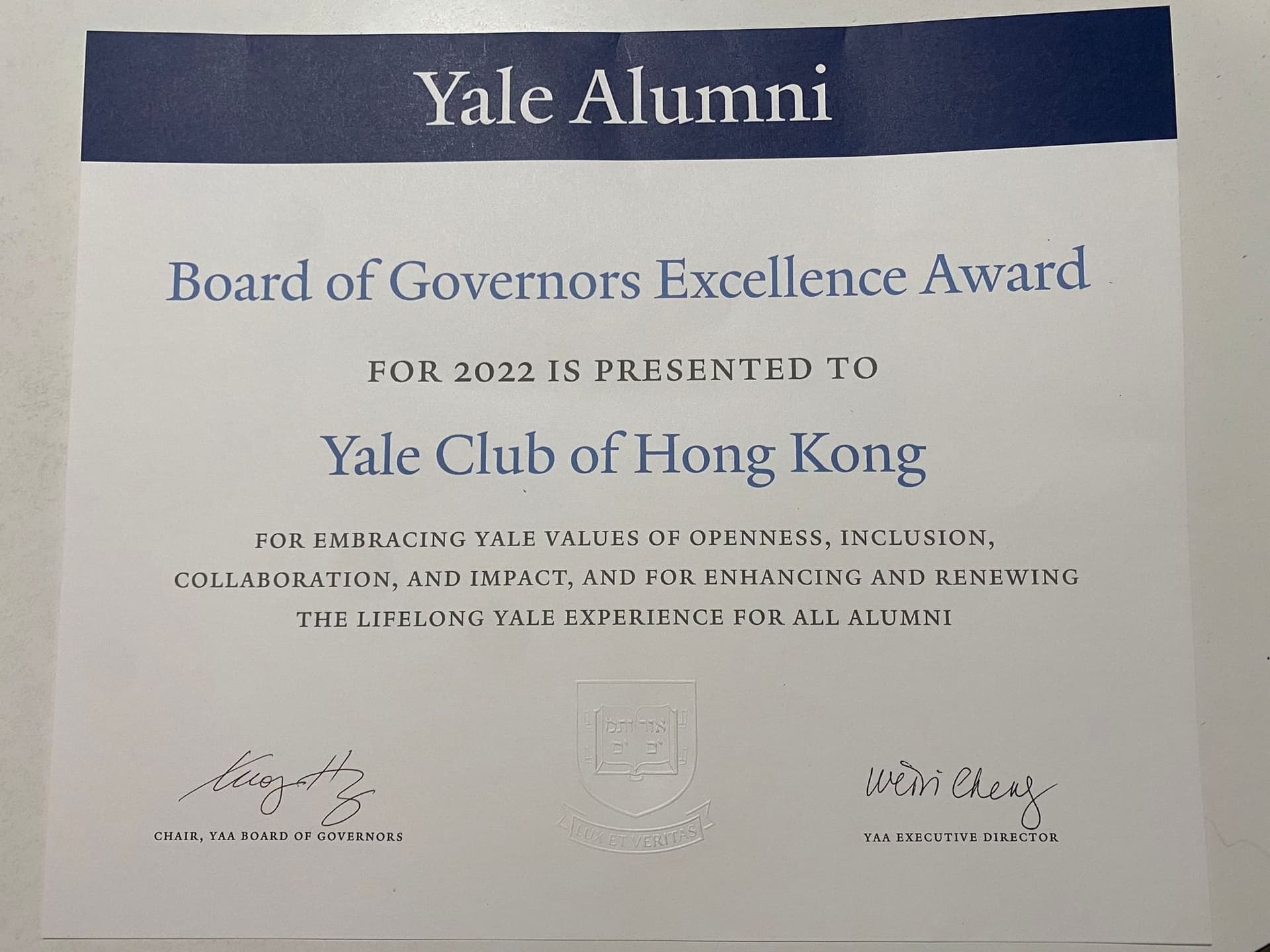 The Yale Alumni Association Board of Governors Excellence Award certificate presented to the Yale Club of Hong Kong